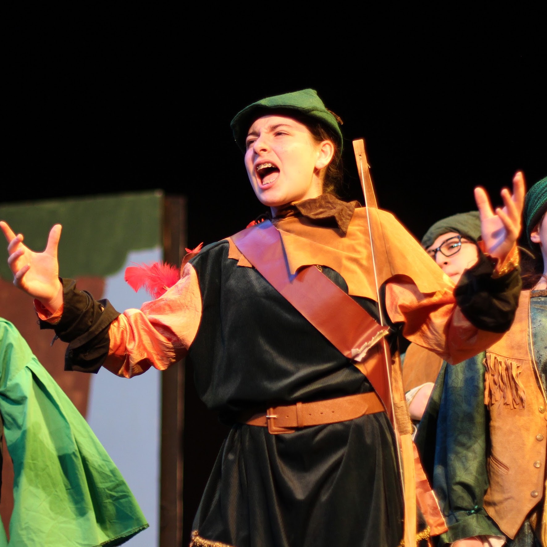 Students perform Robin Hood for the State Drama Festival 2022